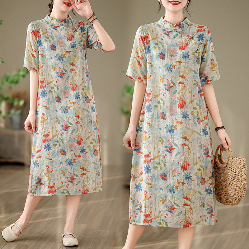 Váy Dài Sườn Xám Cổ Điển – Chất Lanh Mát, Họa Tiết Hoa Nhẹ Nhàng