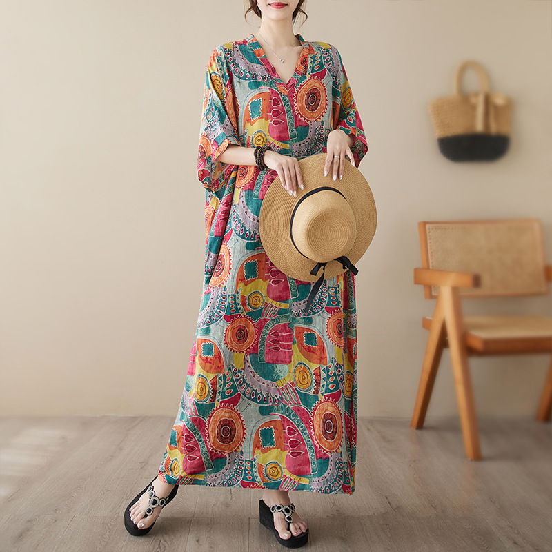 Đầm Nữ Cổ Chữ V Dáng Rộng Họa Tiết Cổ Điển Màu Đỏ