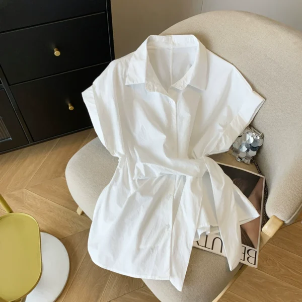 Áo Sơ Mi Trắng Thắt Eo Cộc Tay