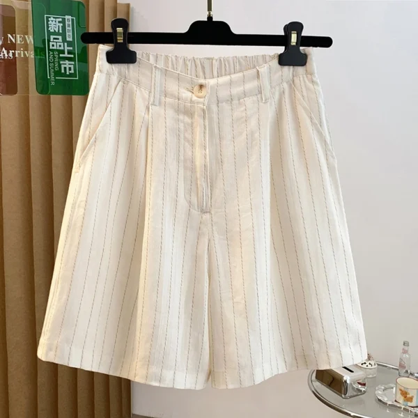 Quần Short Linen Lưng Chun Sọc Kem