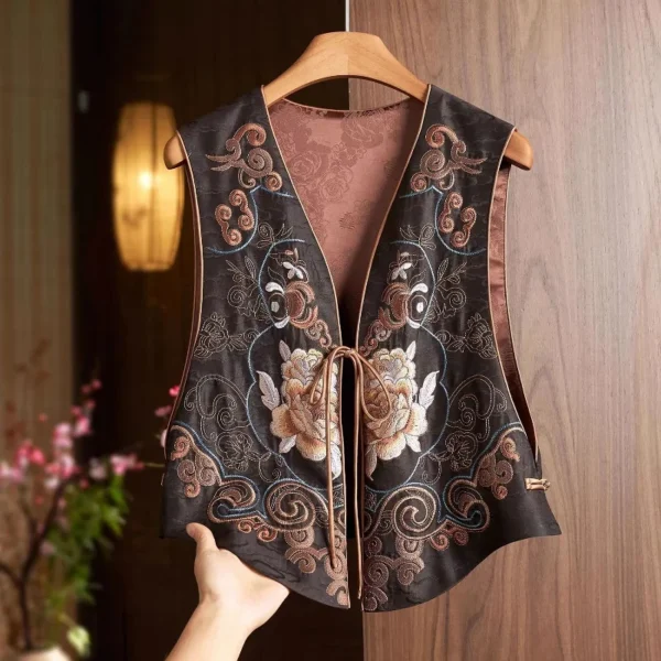 Áo Vest Không Tay Buộc Dây Thêu Hoa – Nâu Socola