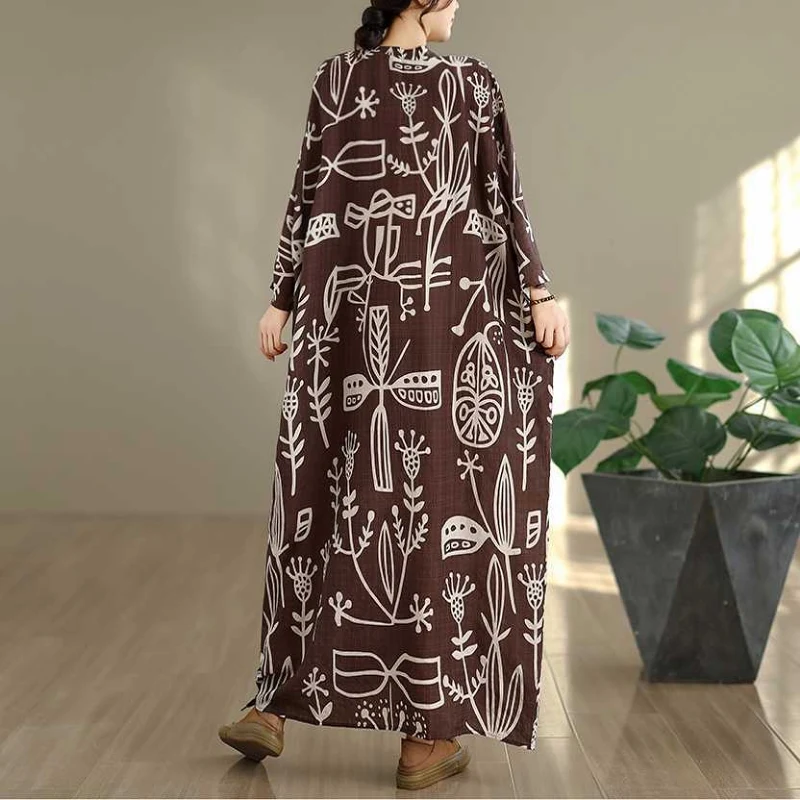 Đầm Oversize Cổ Chữ V Họa Tiết Ký Tự Cổ Nâu Cà Phê Đầm Oversize Cổ Chữ V Họa Tiết Ký Tự Cổ Nâu Cà Phê