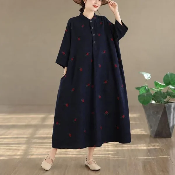Đầm Suông Oversize Cổ Trụ Họa Tiết Hoa Hồng Xanh Navy